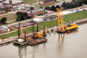 Die spektakulärsten Baumaschinen für das Wasser